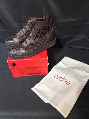 Arche Women’s High-Top Sneaker — Metallic Dark Brown Croc-Embossed